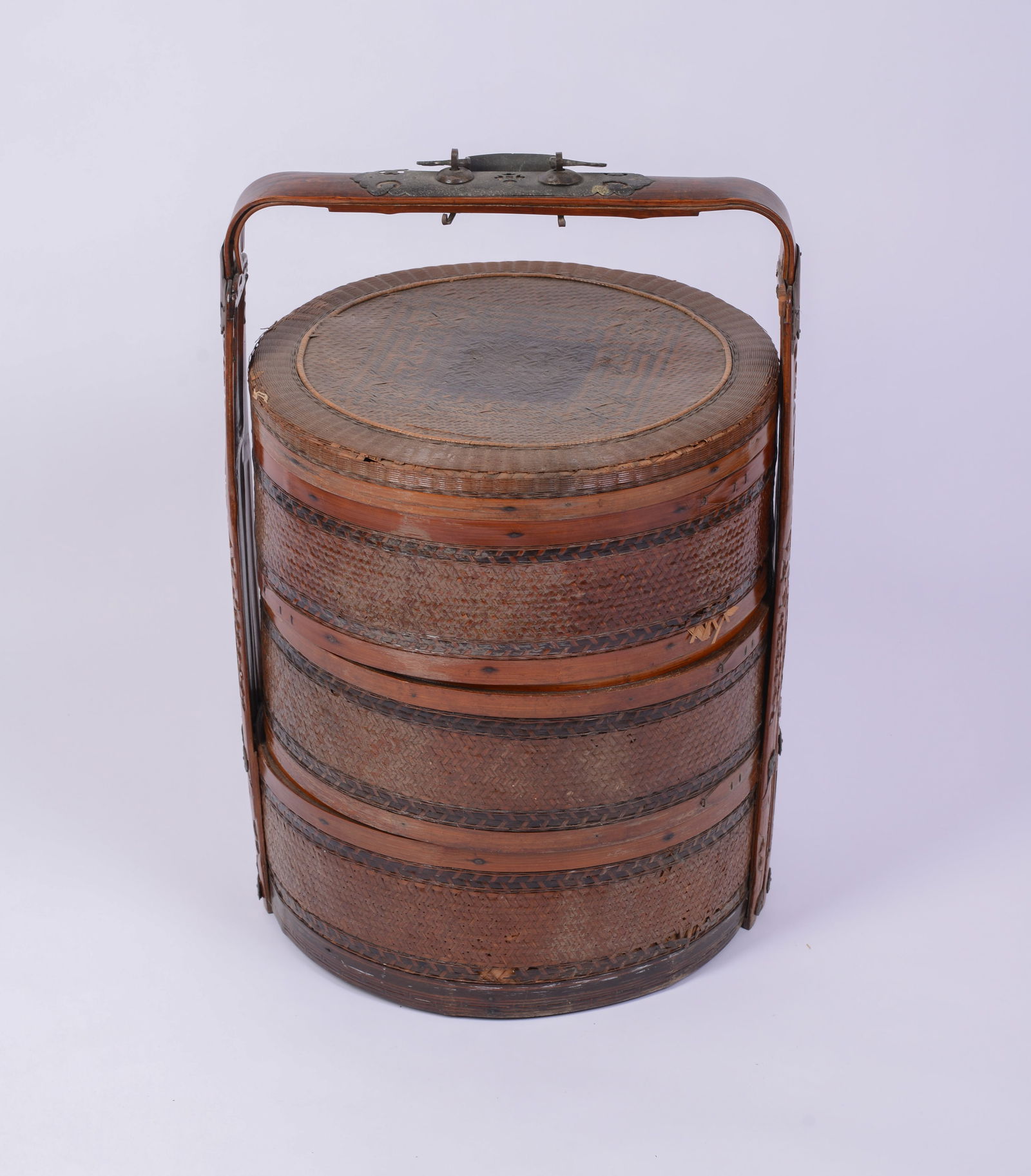 Large Chinese Storage Container. (1 of 3)