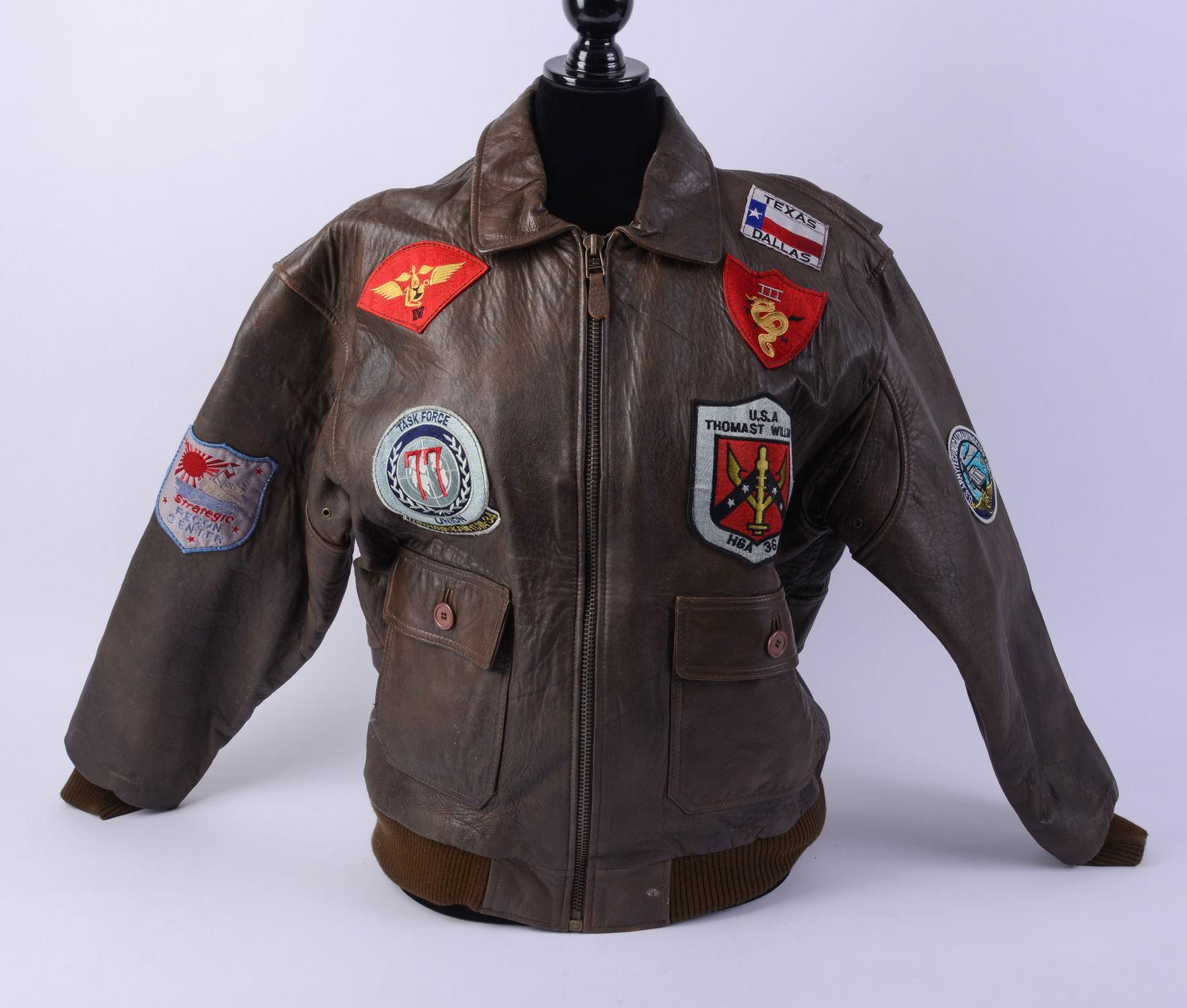 Vintage Army Pilot Jacket, Size XL.: By Gallery, made in Korea. Good condition.