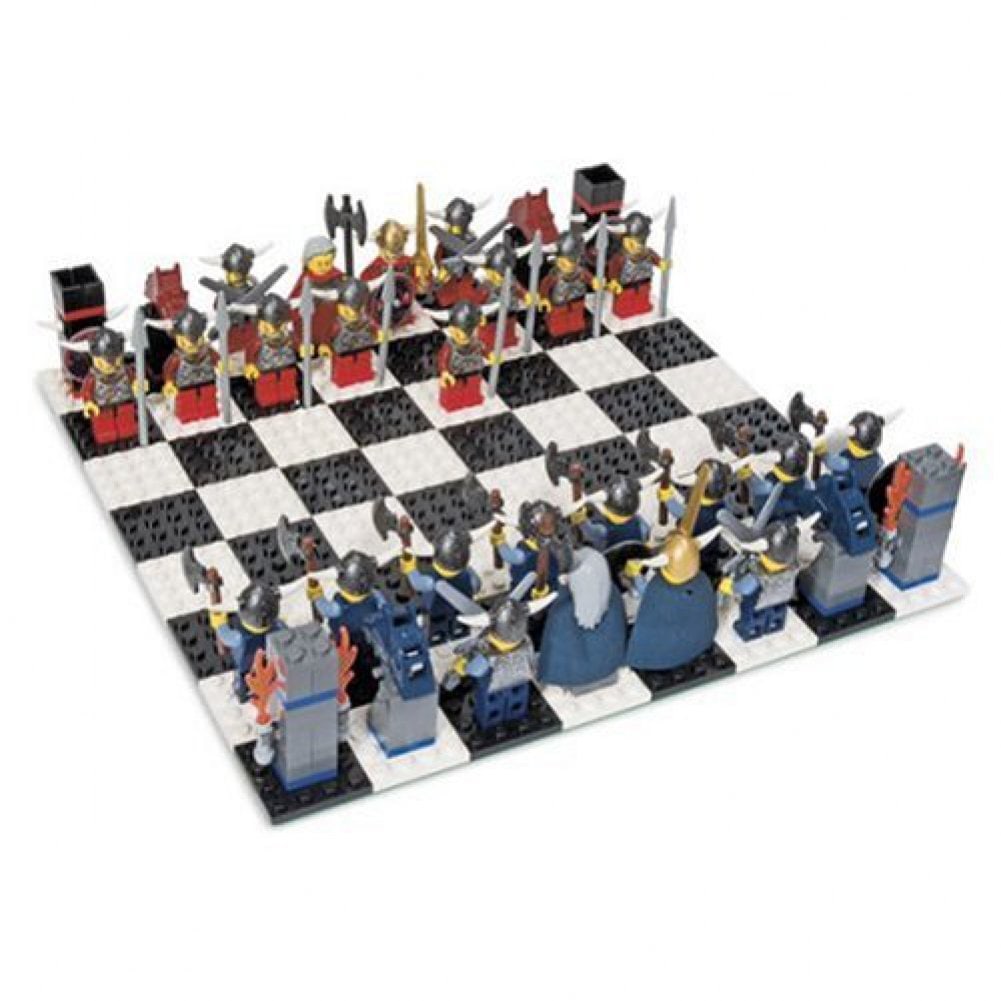 LEGO Vikings Chess Set.: LEGO Vikings Chess Set.