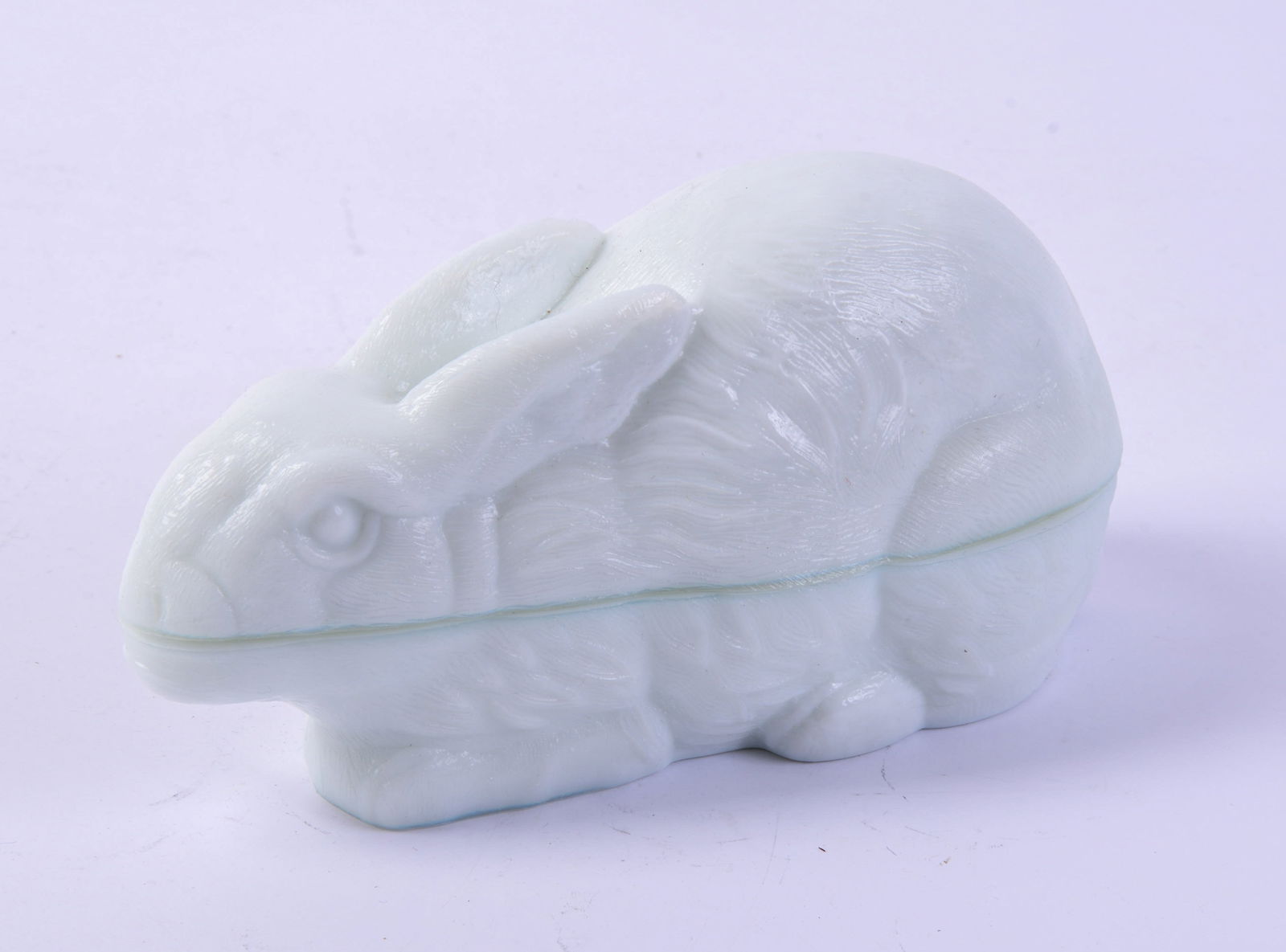 Milk Glass Bunny Covered Dish.: Length 6.5 inches, good condition.