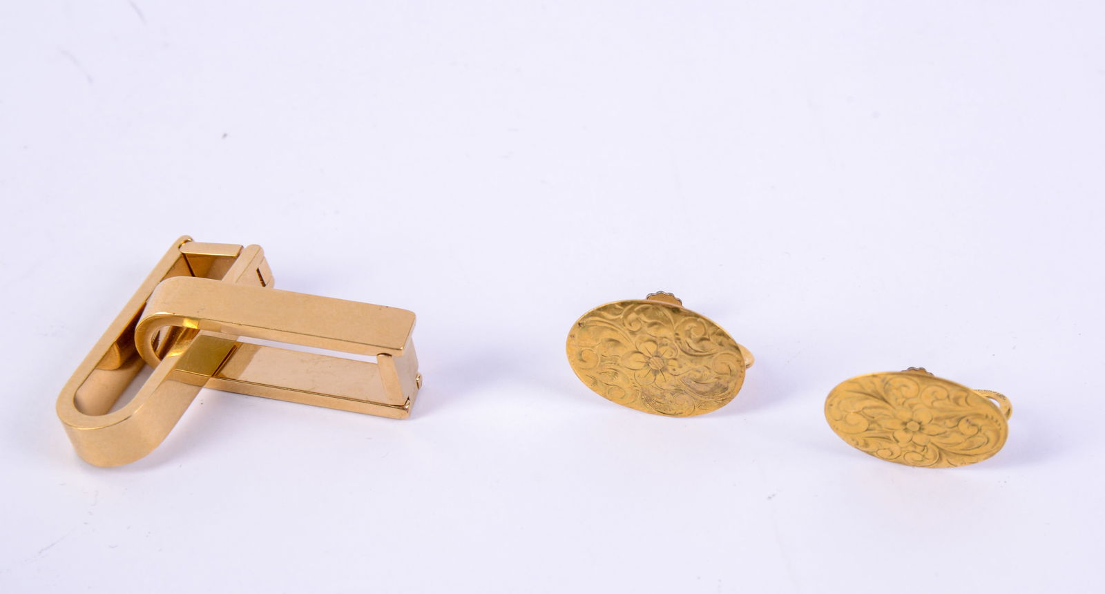 Three Sterling Pieces. - 2