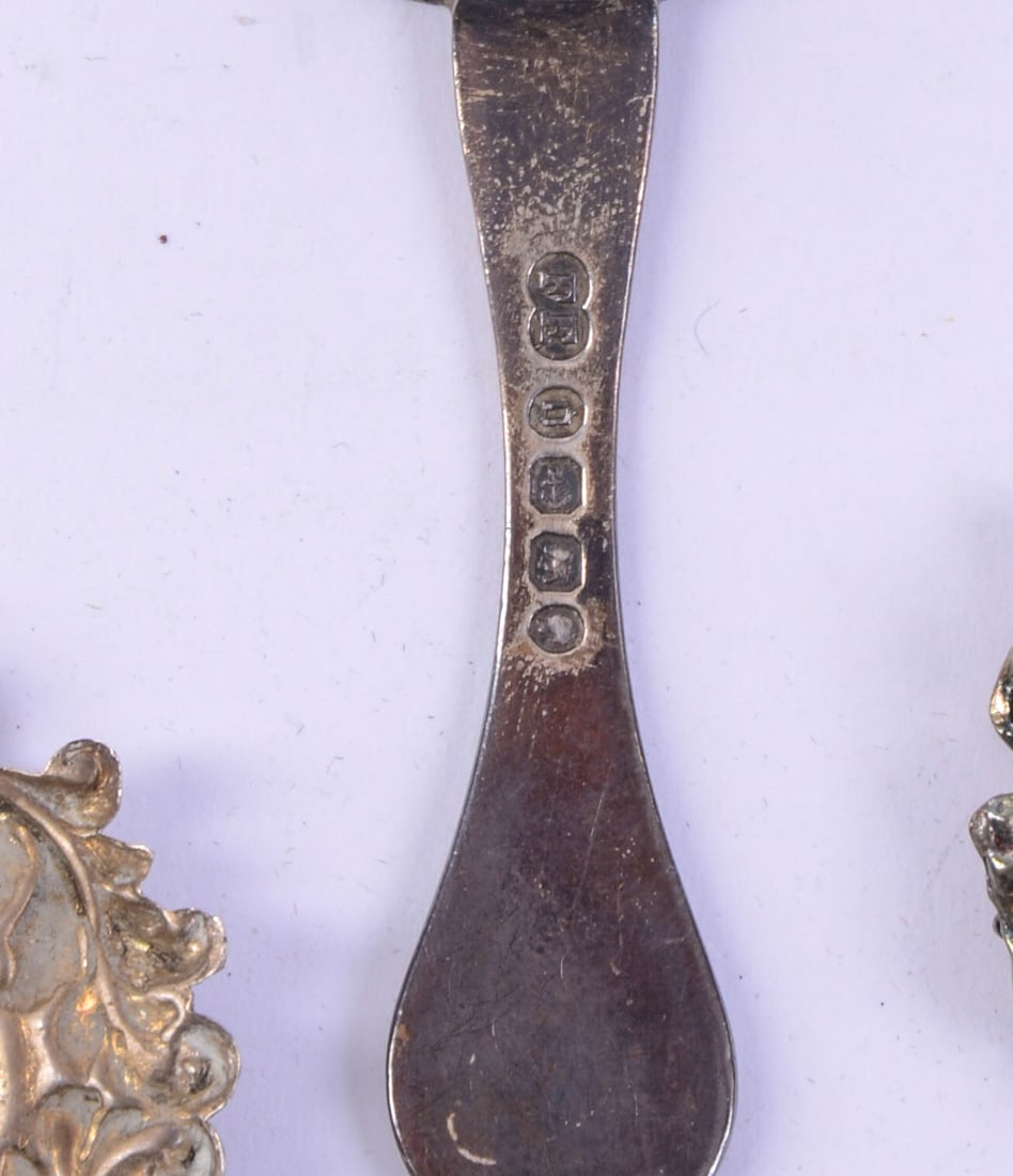 Three Sterling Pieces. - 4