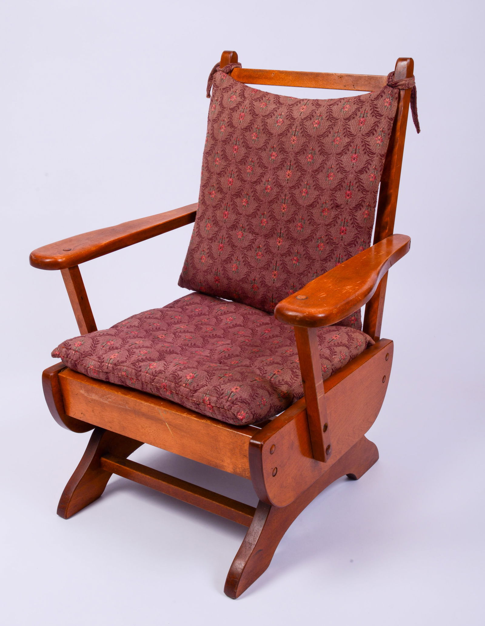 Child's Glider by Hartshorn.: Gardner, Massachusetts, height 27 inches.