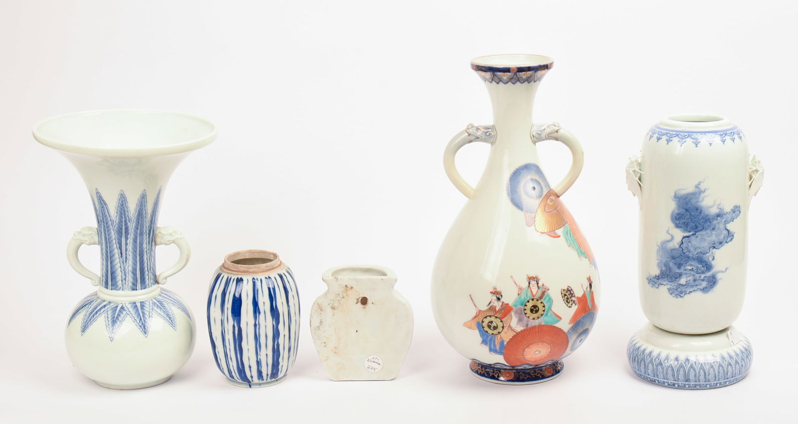 Five Chinese Vases. - 5