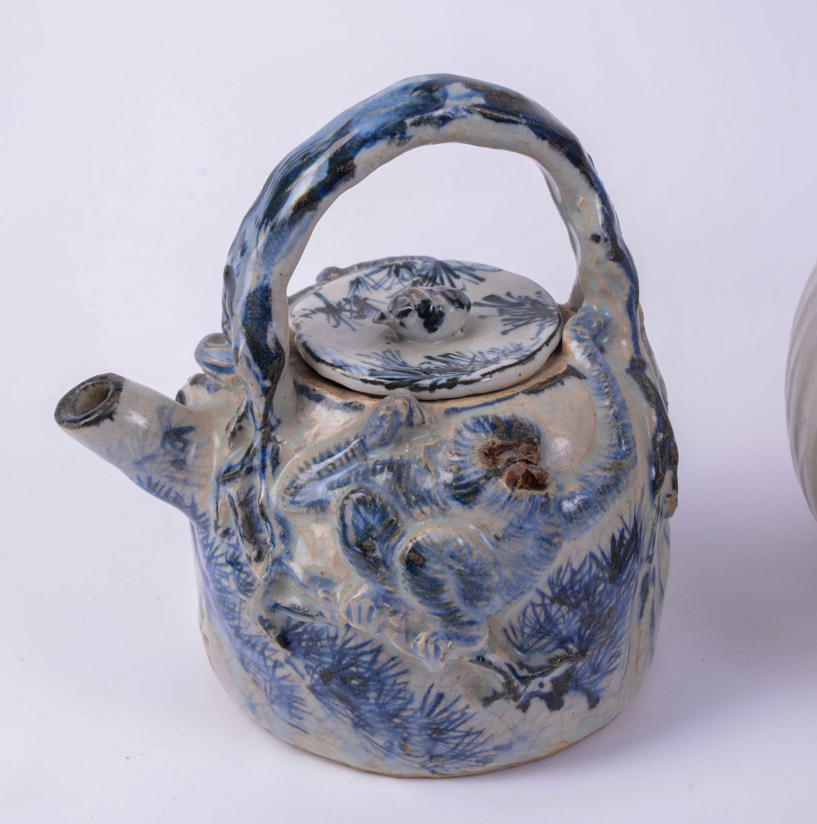 Three Chinese Porcelain Items. - 2