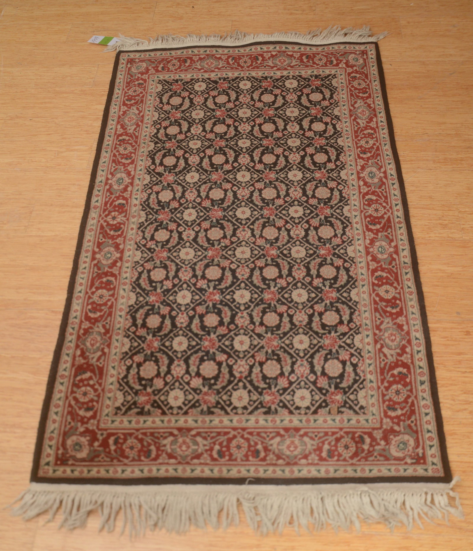 20th Century Handwoven Kashan Rug: 3 feet 1 inch by 5 feet 1 inch.
