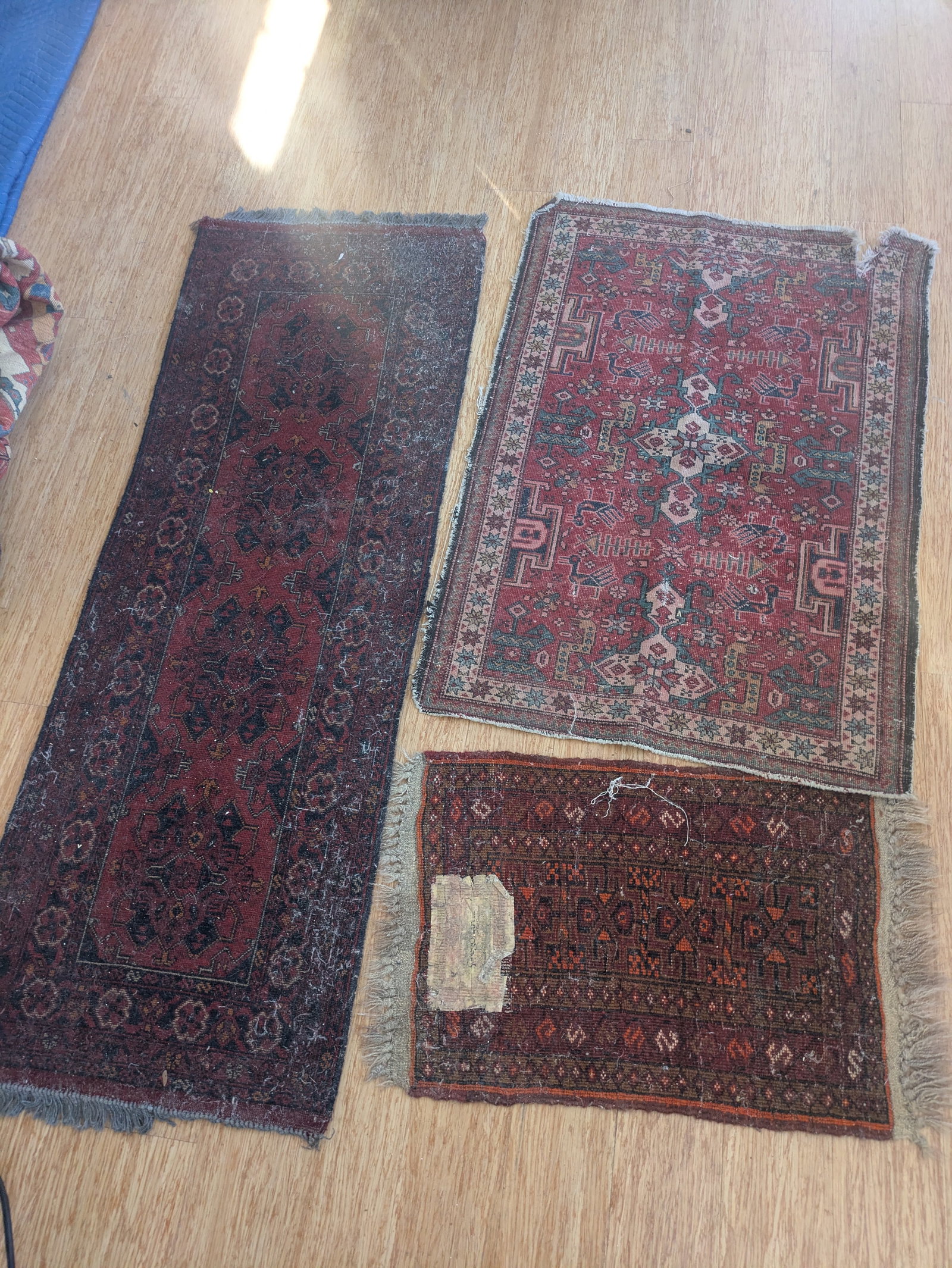 Three Small Oriental Carpets. - 2