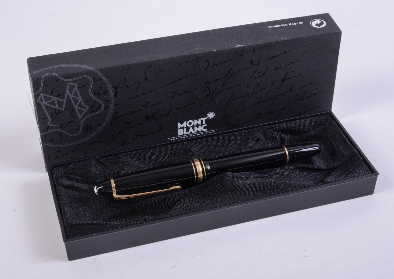 Mont Blanc Ballpoint Pen (1 of 4)