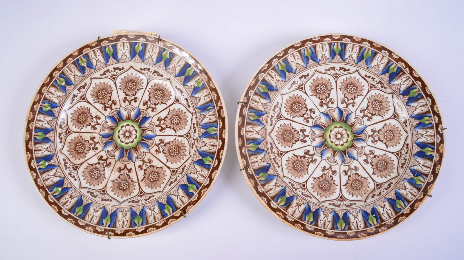 Pair of English 'Cyprus' Brown Transferware Plates: Diameter of plates 9.25 inches. Good condition.