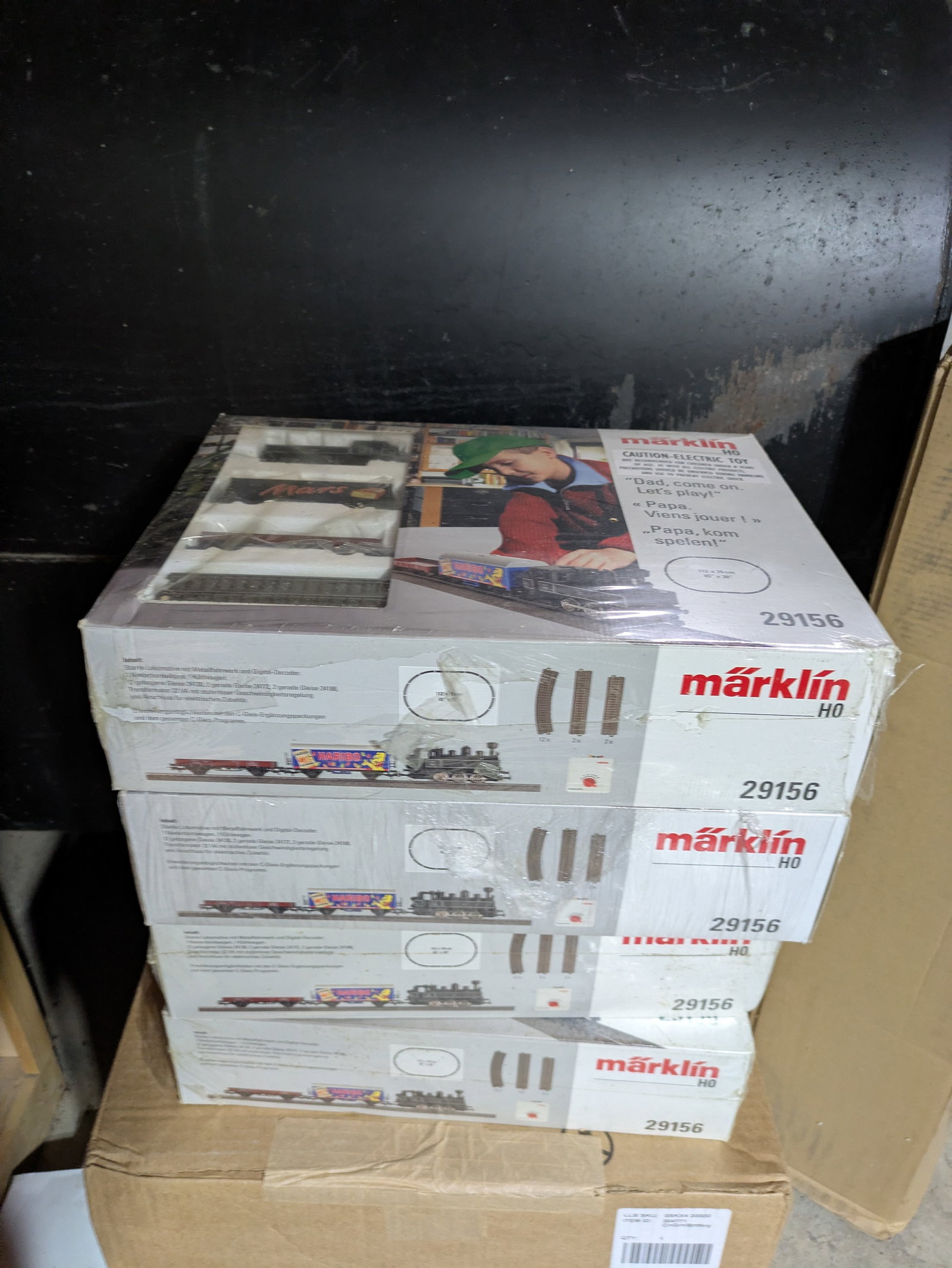 Four Marklin HO Gauge Train Sets. - 2
