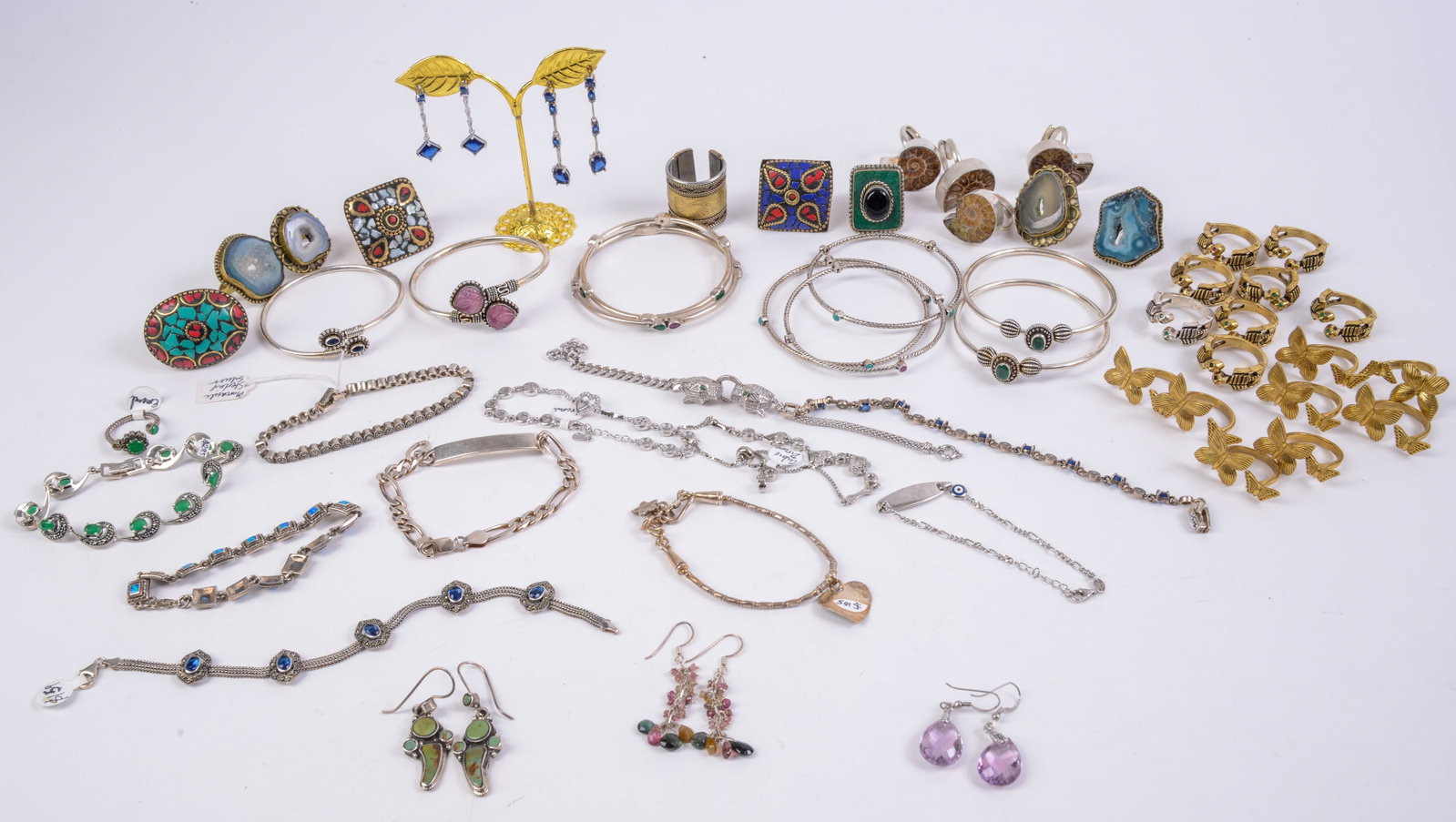 Large Group of Costume Rings Bracelets and Earrings. (1 of 5)