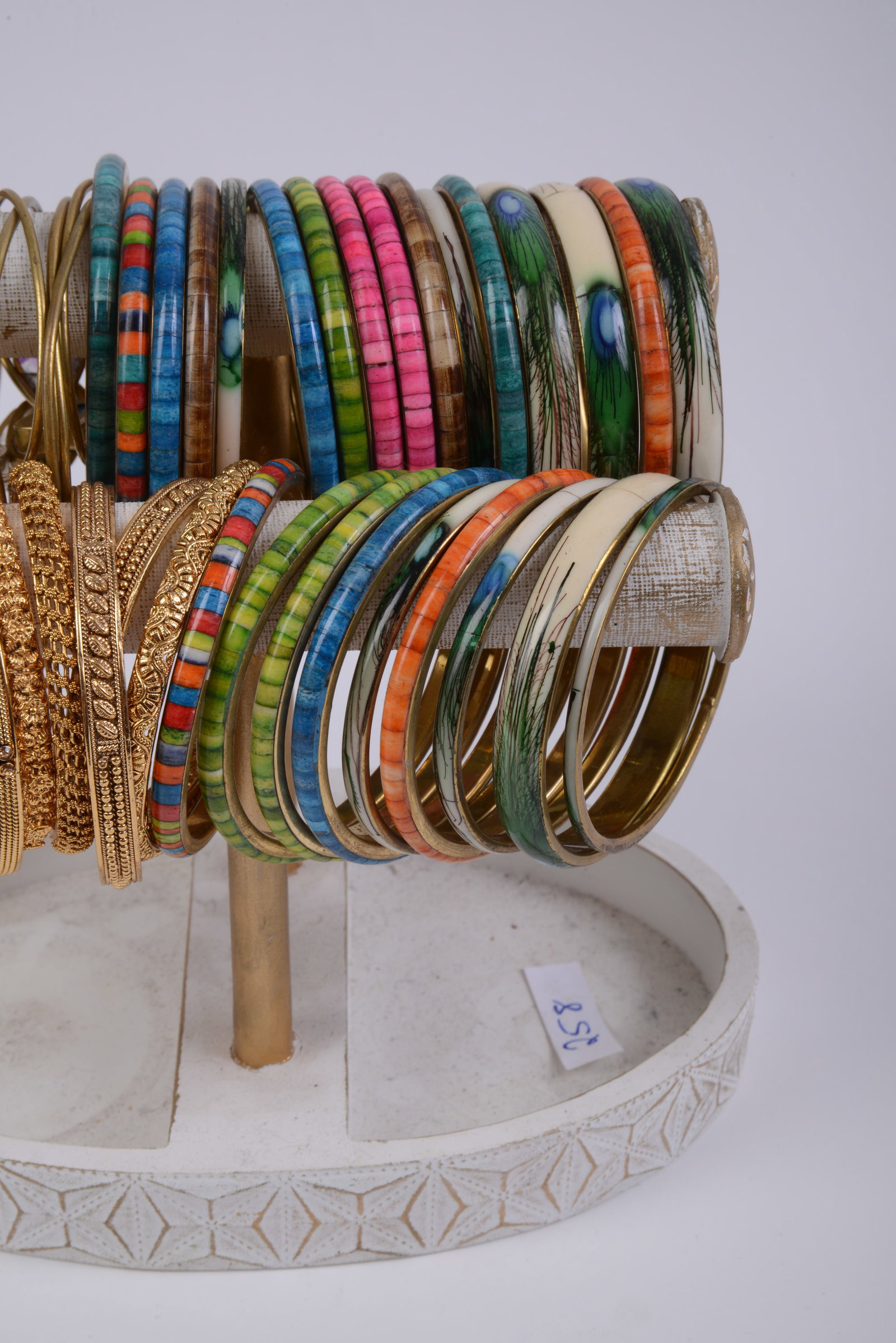 40 Bangle Bracelets. - 4