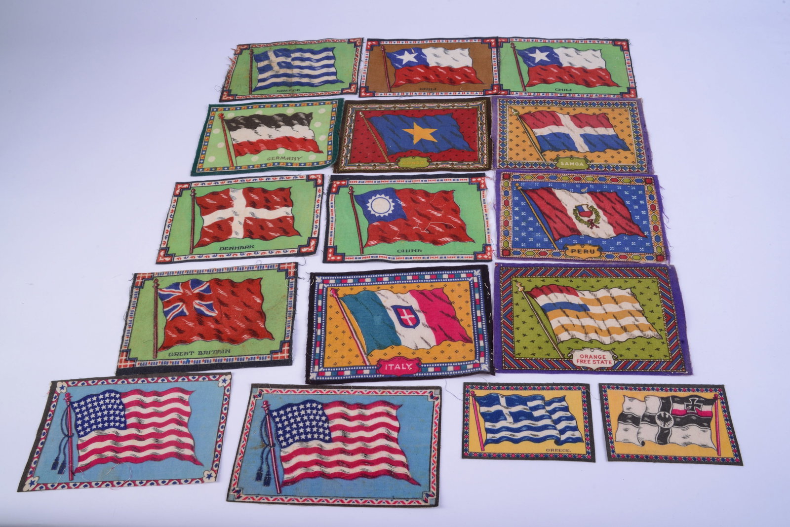15 Tobacco Flags With Country Flags. (1 of 1)