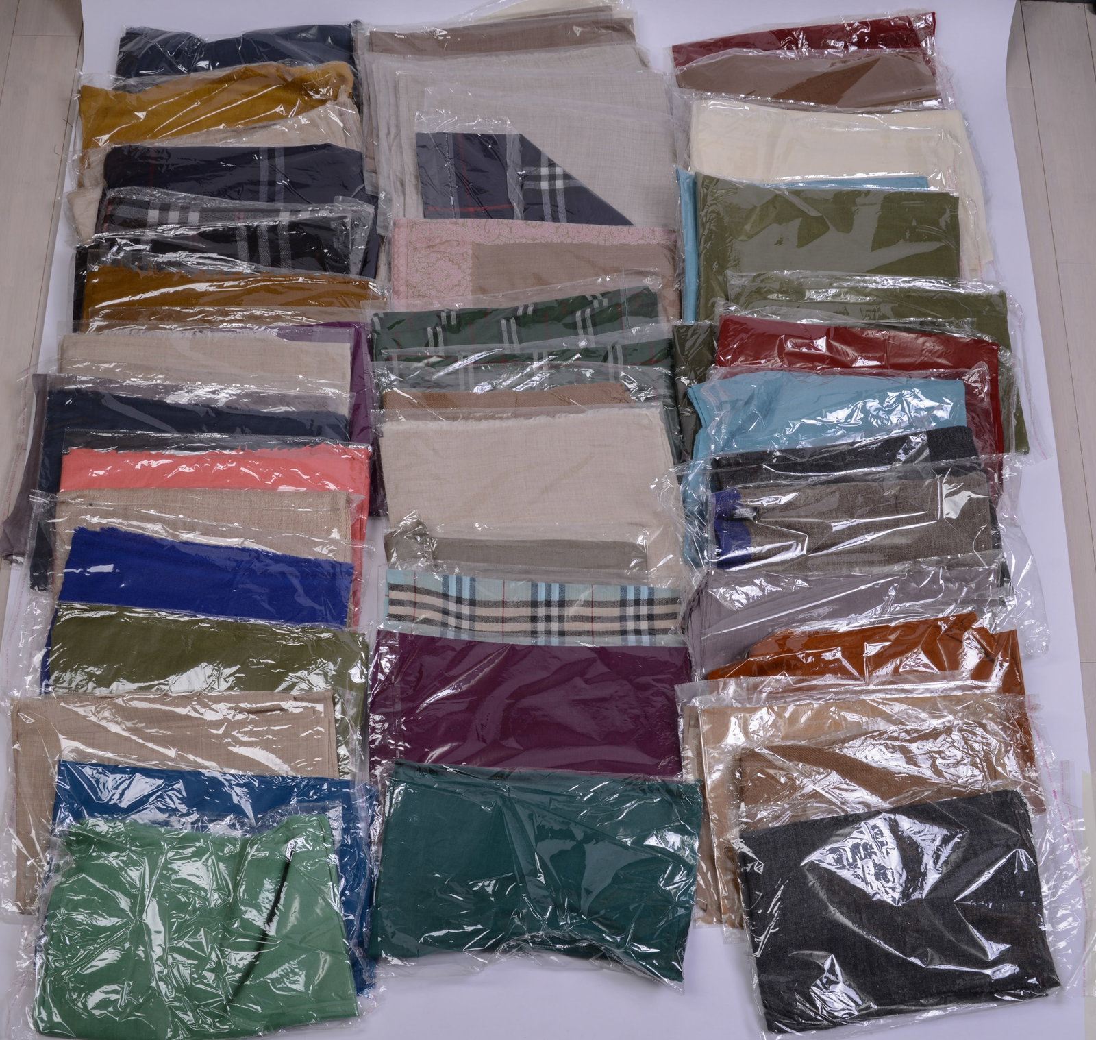50 Pashmina Shawls.: Brand new, approximately 32 x 42 inches.