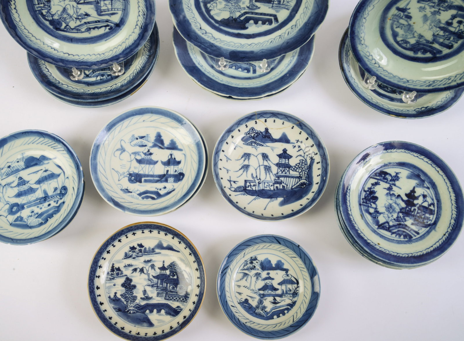 Twenty-three Assorted Canton Smaller Plates. - 3