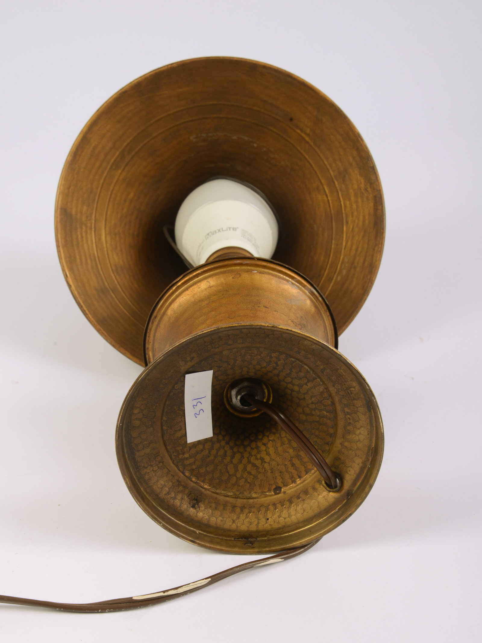 Hammered Copper Table Lamp. - 3