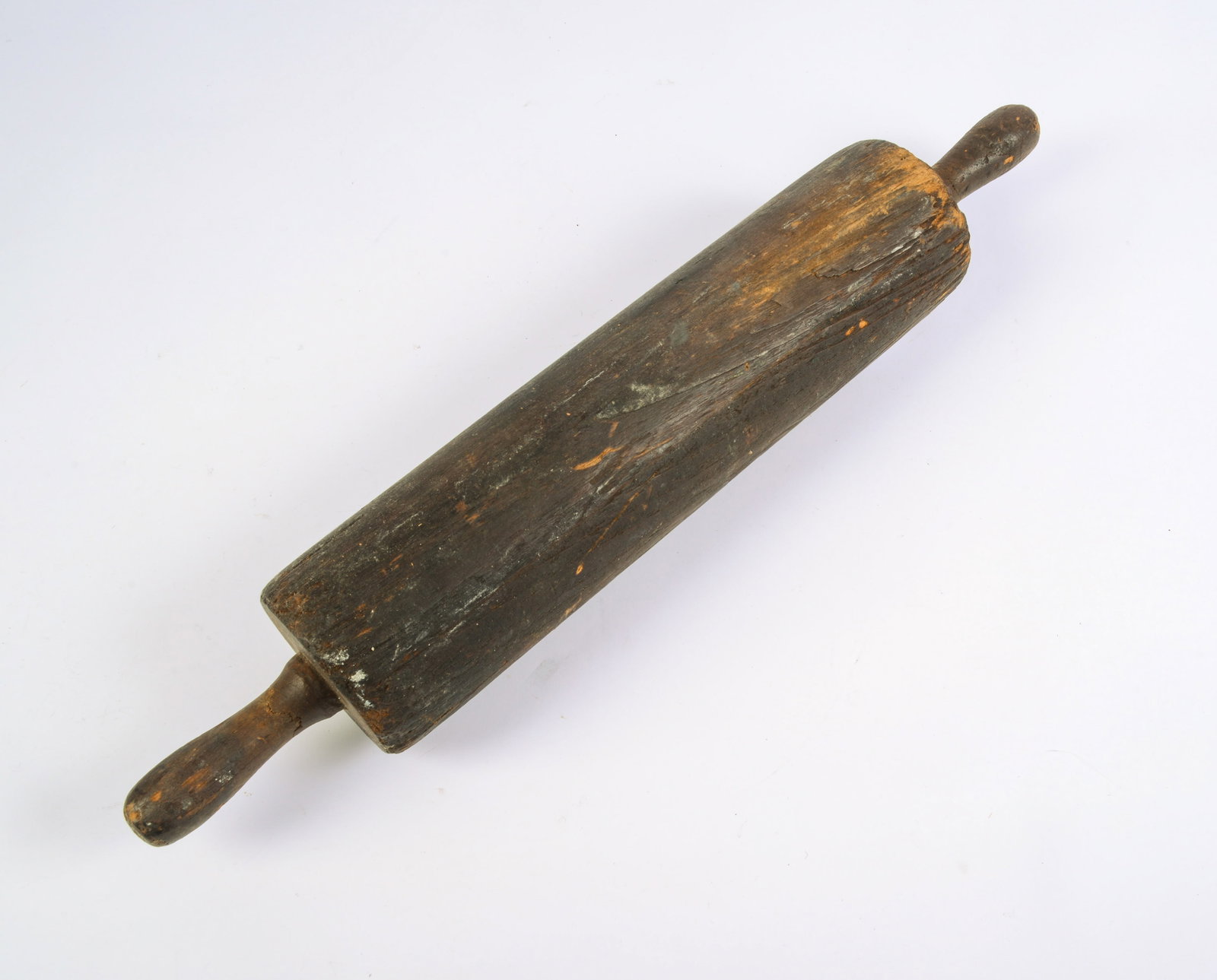 Large Antique Wooden Rolling Pin: Length 23 inches.