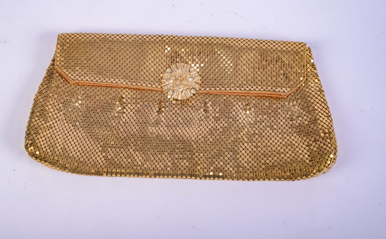 Whiting & Davis Co. Gold Mesh Clutch Bag: Made in USA 5" x 10"