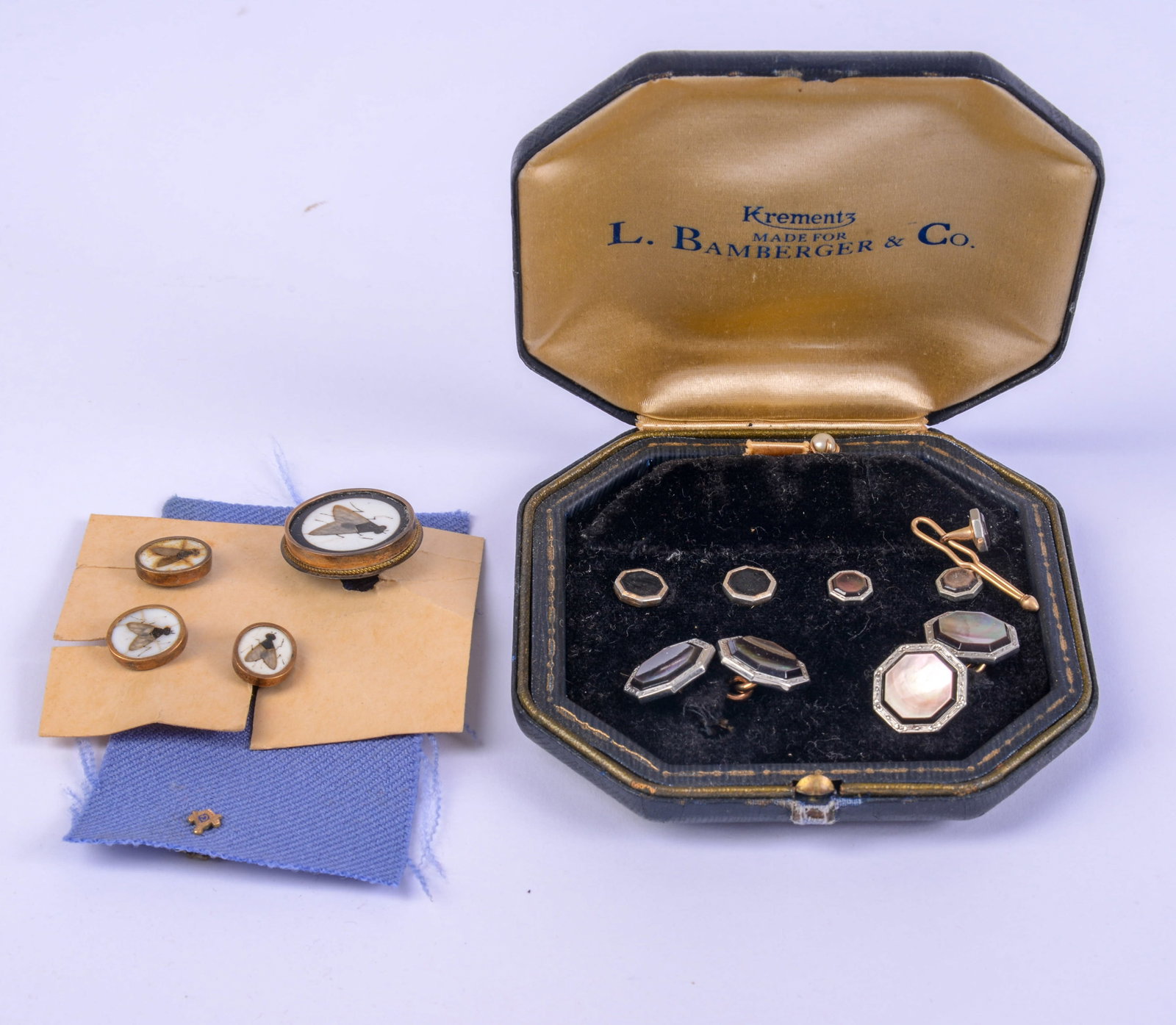 Cufflink / Shirt Stud Set and Four Shirt Studs. (1 of 3)
