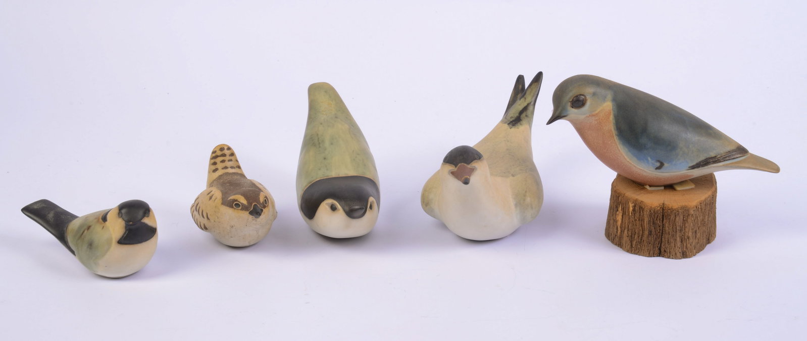 Five Anderson Designs Birds.: Lengths 3.5 to 7.5 inches. Good condition. One mounted on wooden base.
