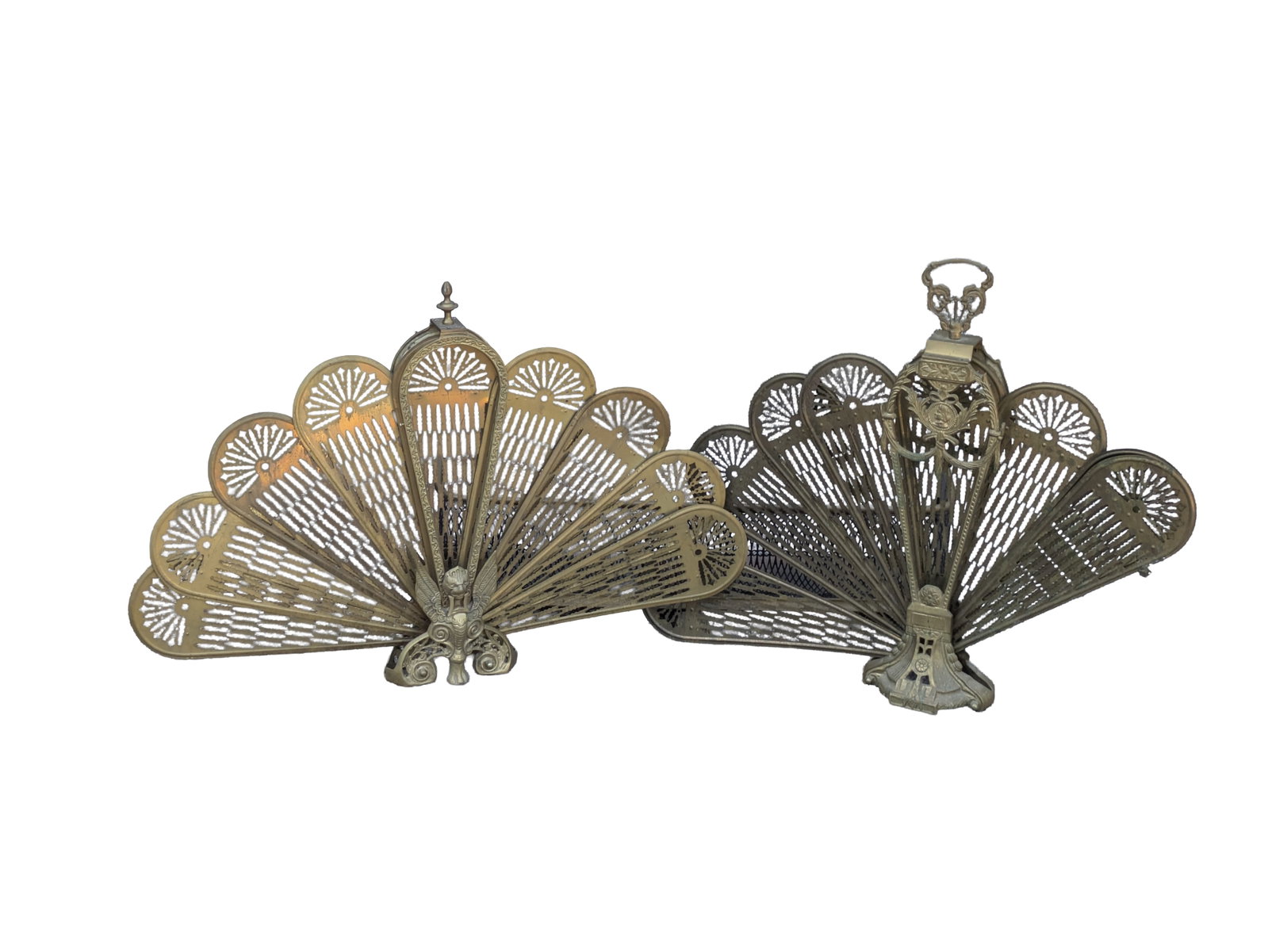 Two Victorian Brass Fire Screens and a Fender.: Length of fender 33.5 inches.
