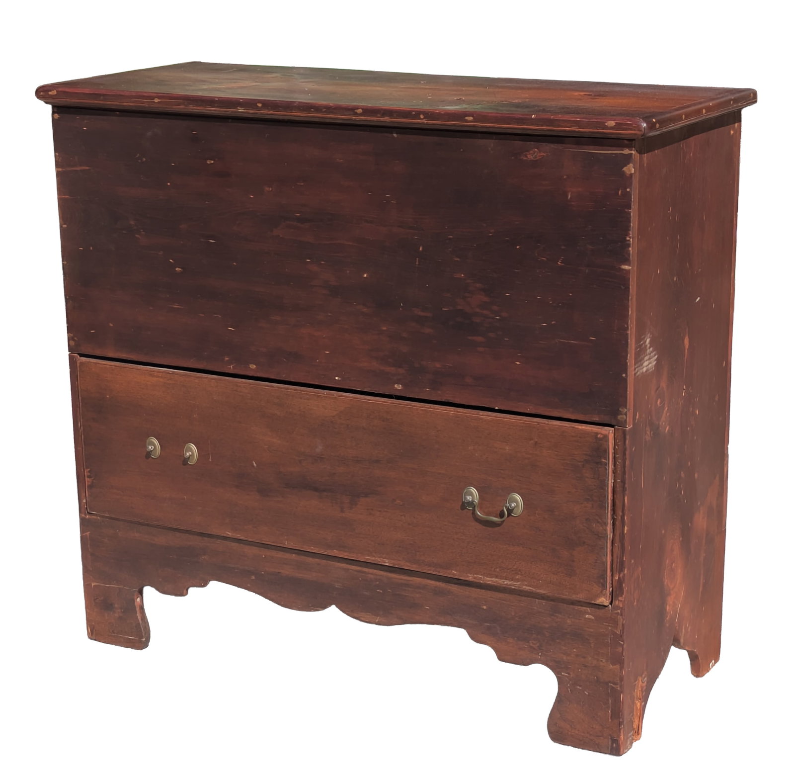 New England Pine Blanket Chest: Height 39.5 inches, width 43.5 inches, depth 18 inches.