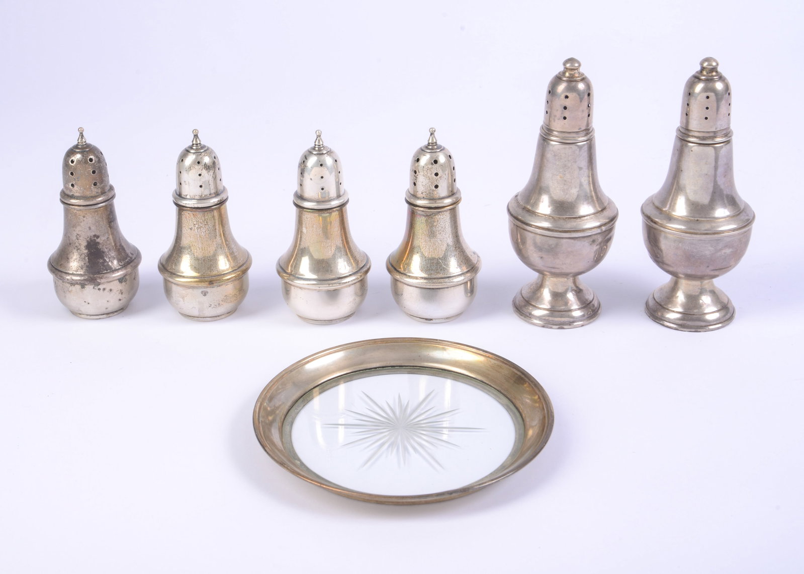 Six Sterling Silver Salts and a Dish.: The salts weighted, dish with glass.