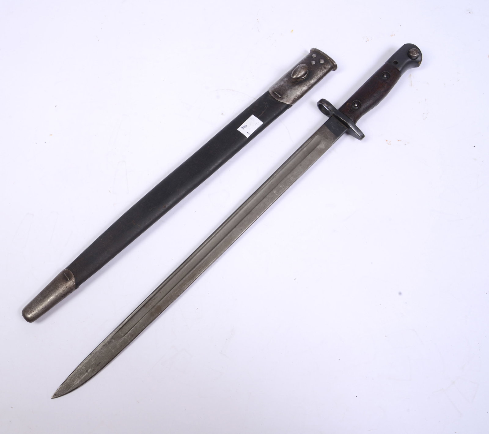 Remington 1907 Bayonet: Length 22 inches. With scabbard.