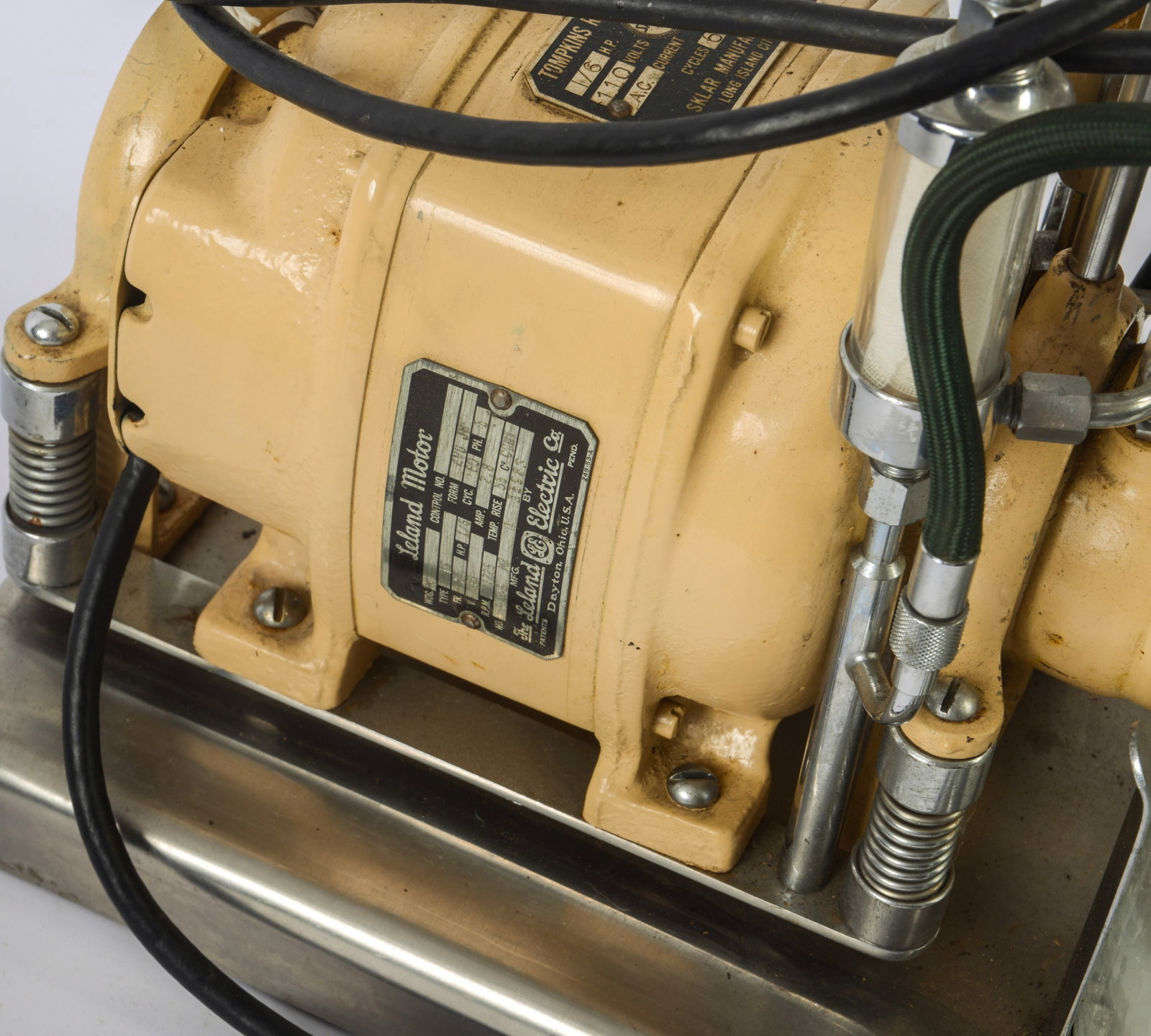 Tompkins Rotary Compressor Pump Suction Machine. - 4