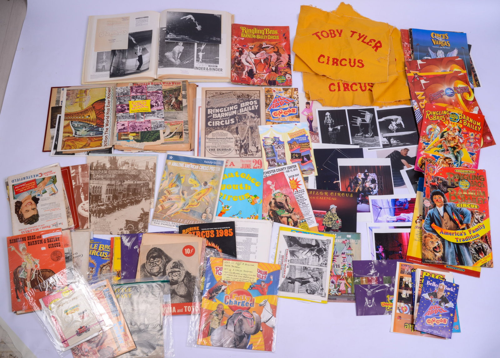 Large Collection of Circus Ephemera (1 of 6)