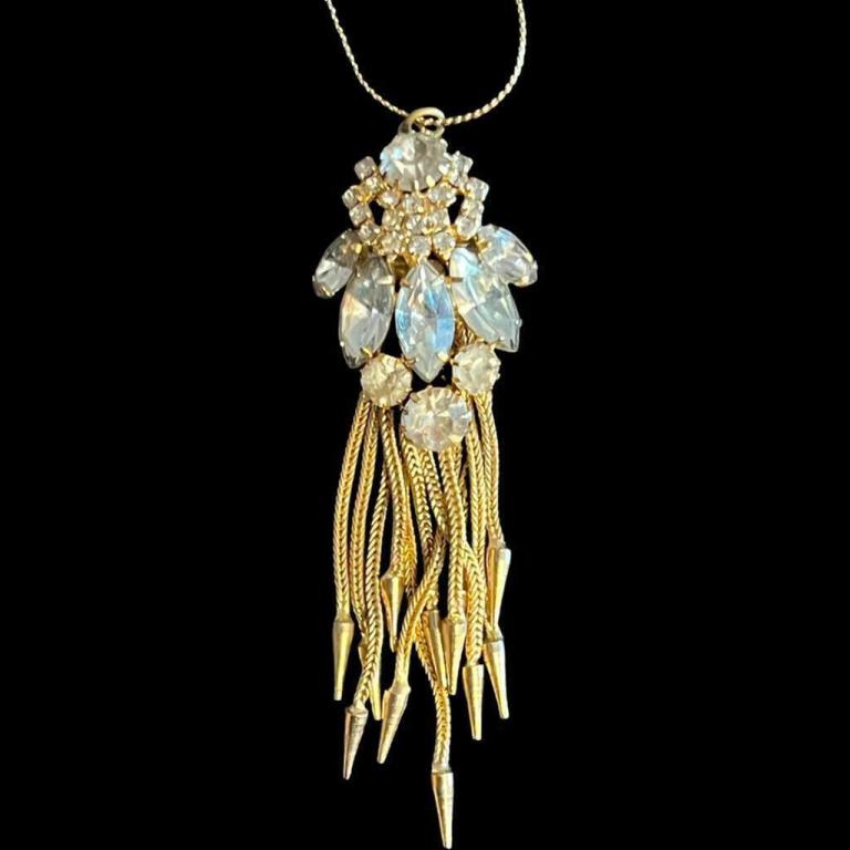 18K Custom Diamond Drop Graduated Pendant Necklace (1 of 4)