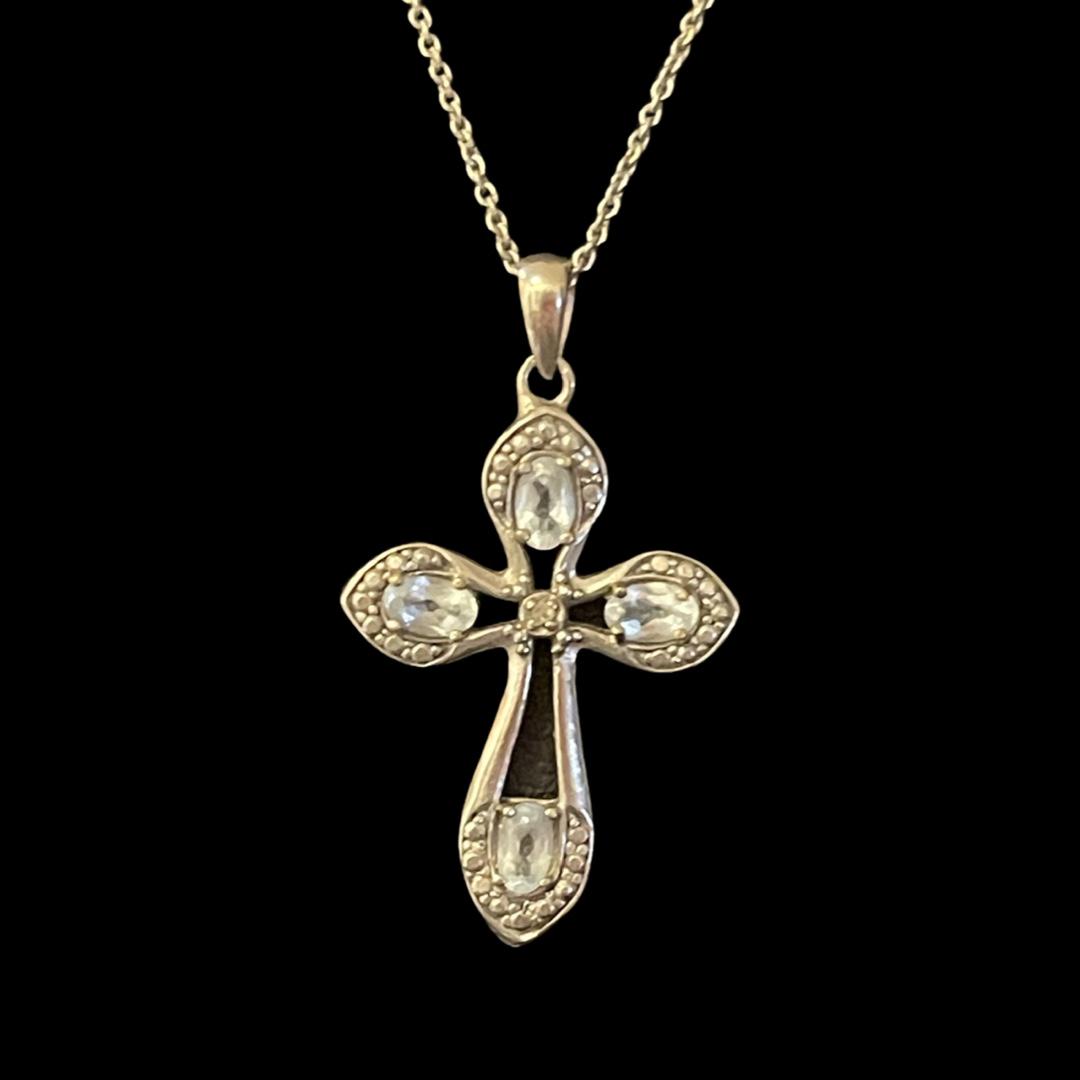 Antique 925 Diamond Baroque Cross Necklace: This 925 Antique Diamond Baroque Cross Necklace is from the Edwardian Era, in in excellent, lightly used condition, and it's only signs of wear are that it needs to be polished (if so desired).