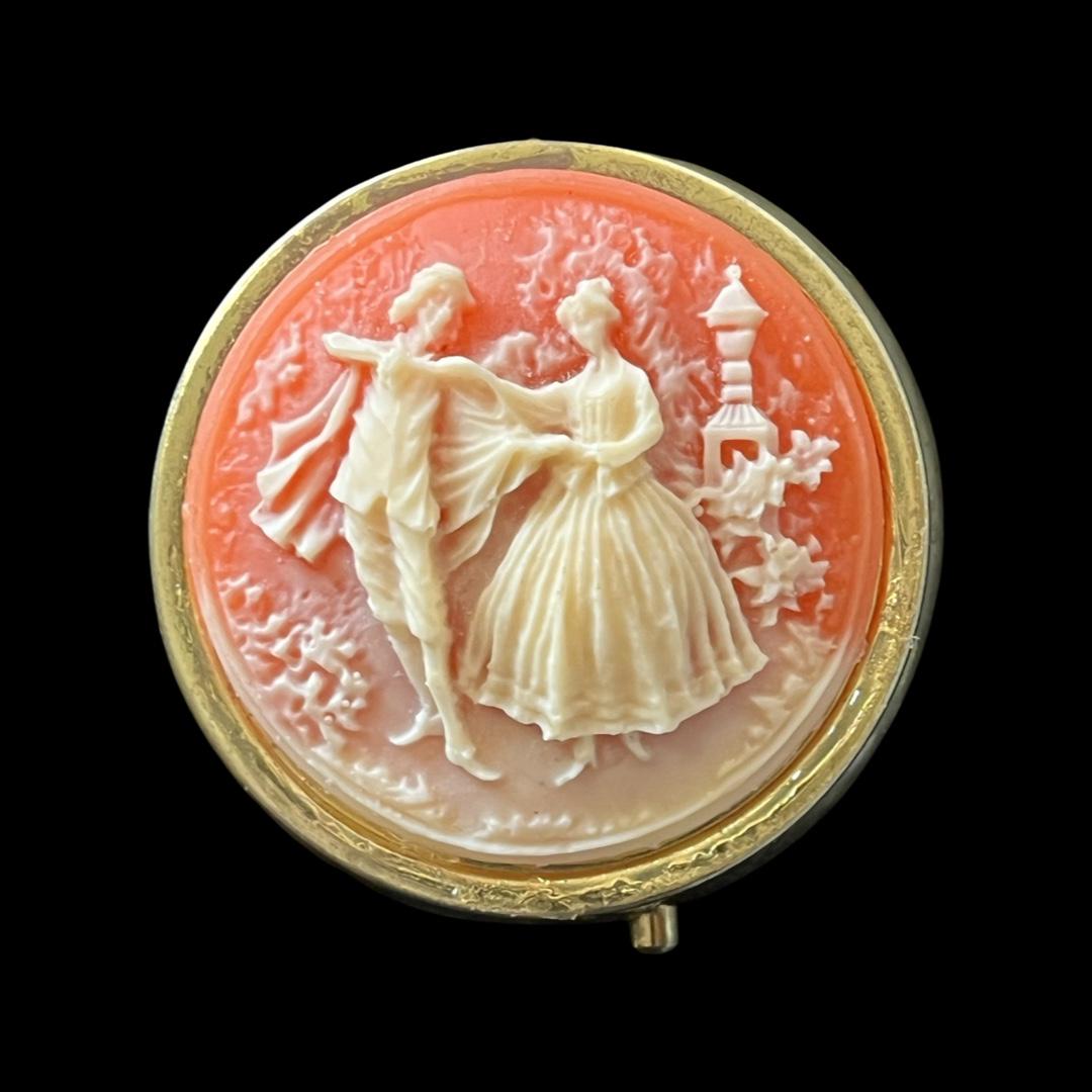 Antique Orange Agate Carved Cameo Couple Silhouette Trinket Box (1 of 5)