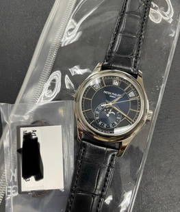 Patek Philippe 5205g Comes with Box & Papers: Patek Philippe 5205g Comes with Box & Papers -- Patek Philippe 5205g Comes with Box & Papers #UPD19795v8