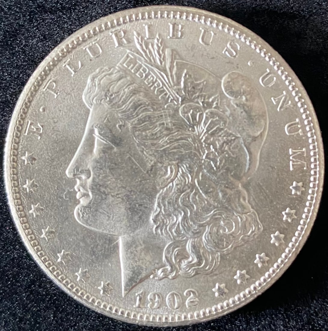 1902-O Morgan Silver Dollar (1 of 2)