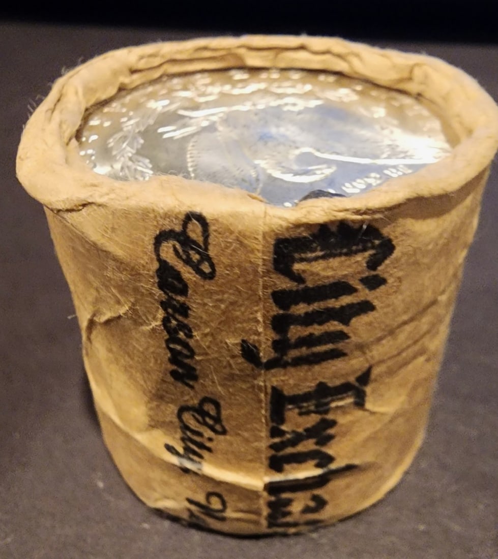 $10 Morgan Silver Dollar Bank Roll CC & CC Ends BU: $10 Morgan Silver Dollar Bank Roll CC & CC Ends BU STOCK PHOTO WEIGHT INDICATES BU