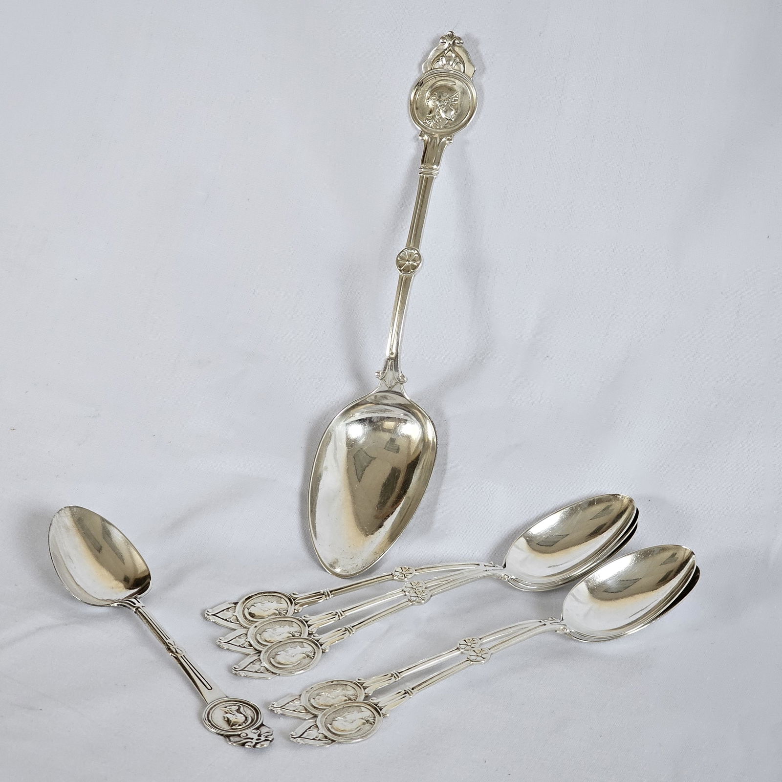 Set of 7 Barrett and Sherwood Medallion Spoons (1 of 7)