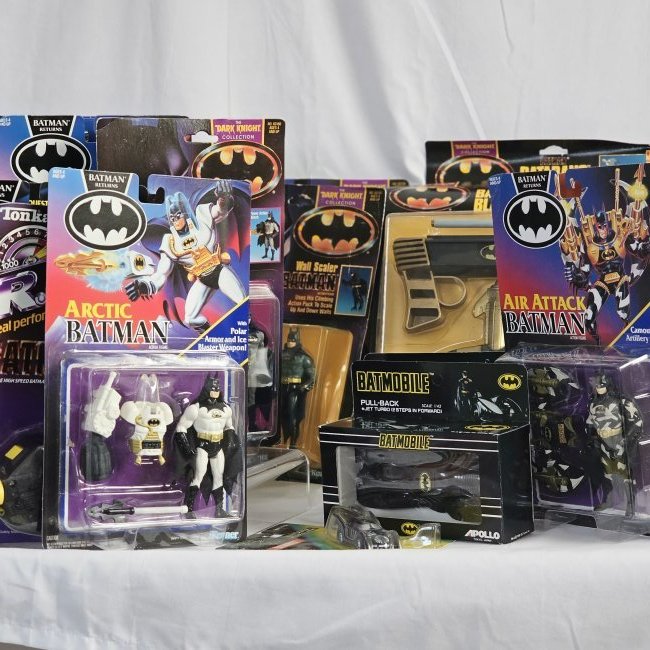 Lot of Batman Action Figures: Group of 20 assorted batman related action figures, and diecast models, majority by Kenner circa 1990s. All in original blister packs. Dark Knight, BatMobile, Powerwing Batman, Legends, Air Attack, et