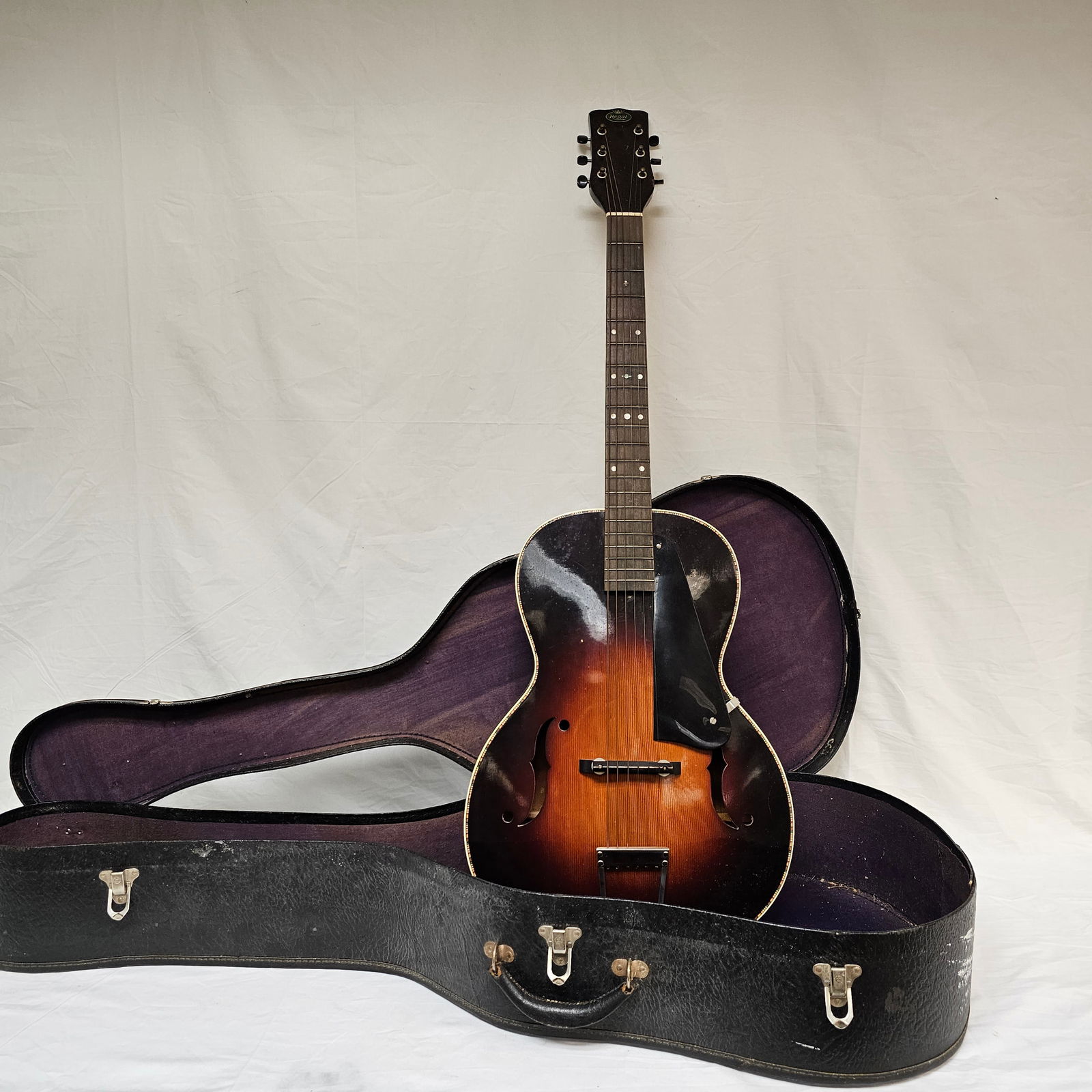 Regal Acoustic Guitar in Case: Regal acoustic guitar in case