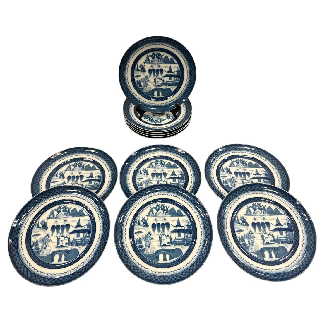 Set of 12 Mottahedeh VA Historic Charleston Reproduction Dinner Plates: Plates measure 10.25", appear to be in good condition. Blue & White Canton. Fully marked on back. From the Estate of Fritz and Lucy Jewett.