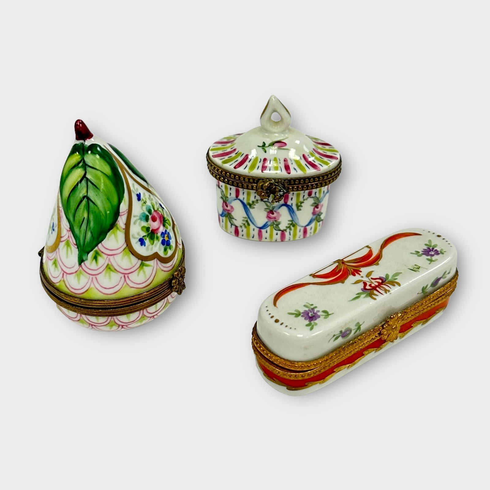 Group of 3 Limoges France Porcelain Trinket Boxes (1 of 8)
