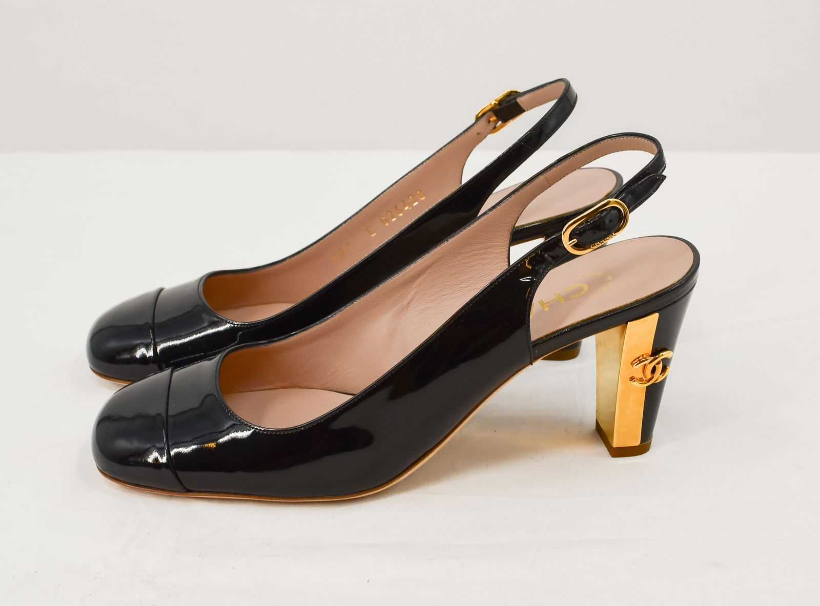Chanel Patent Leather Sling Back Heels (1 of 5)