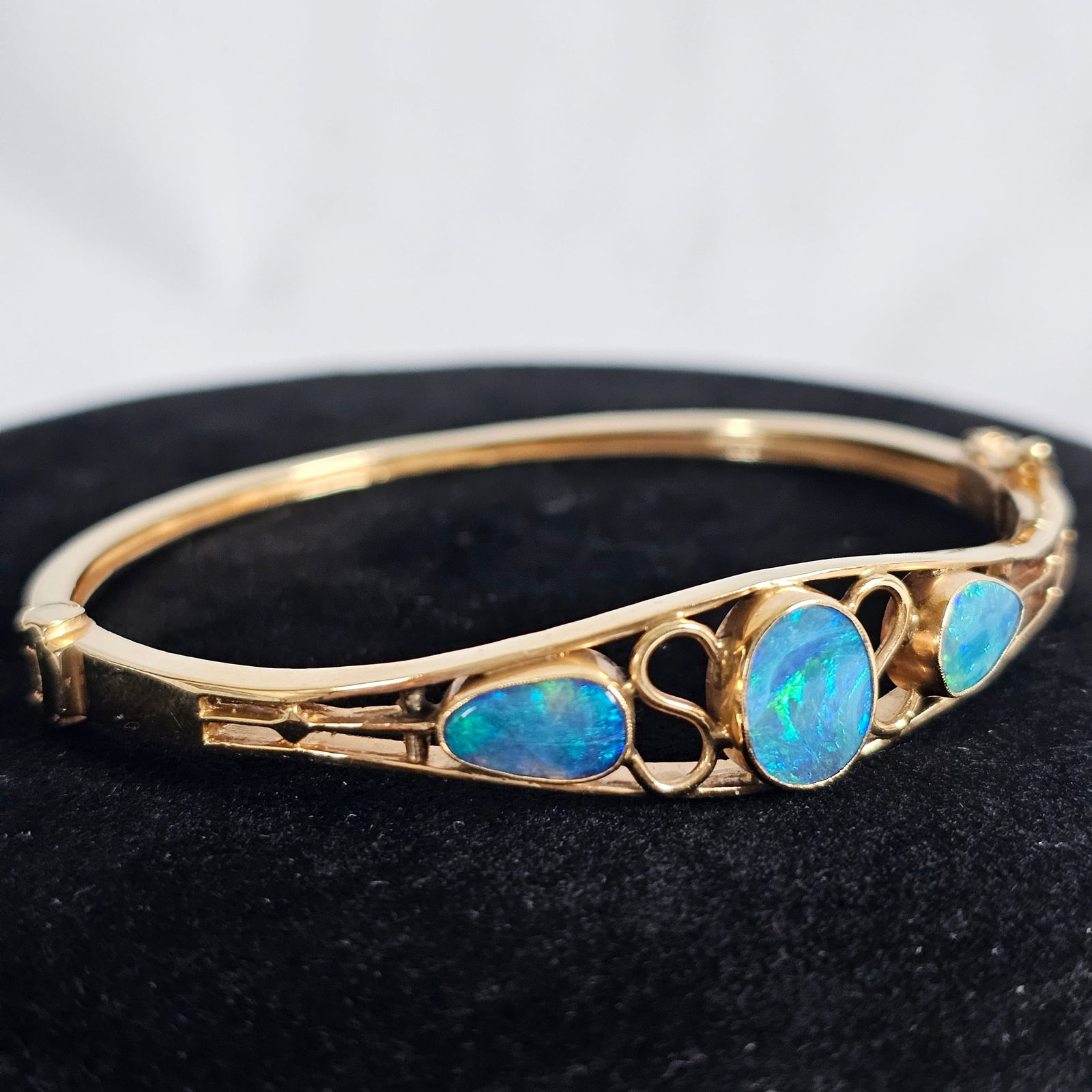 Opal, 14k Yellow Gold Bangle Bracelet (1 of 17)