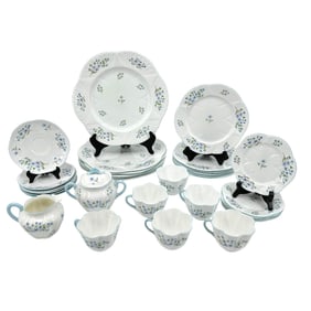 (Lot of 25) Shelley England Fine Bone China Service