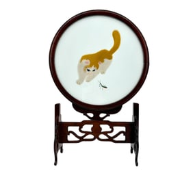 Asian Cat Screen in Rotating Wood Frame