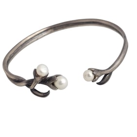 Signed Pearl & Sterling Leaf & Flower 'Bud' Bracelet