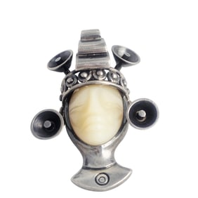 Los Ballesteros Agate, Sterling Silver Pin Pendant