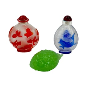 (Lot of 3) Peking Glass Snuff Bottles