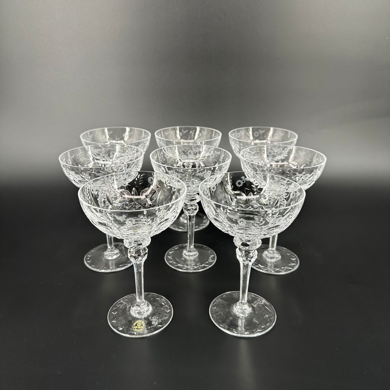 (Lot of) 8 Rogaska Slovenia Crystal Wine Glasses: (Lot of) 8 Rogaska Solvenia crystal wine glasses with floral etched detail and stamped at the bottom. Condition is good, no visible signs of wear and tear.