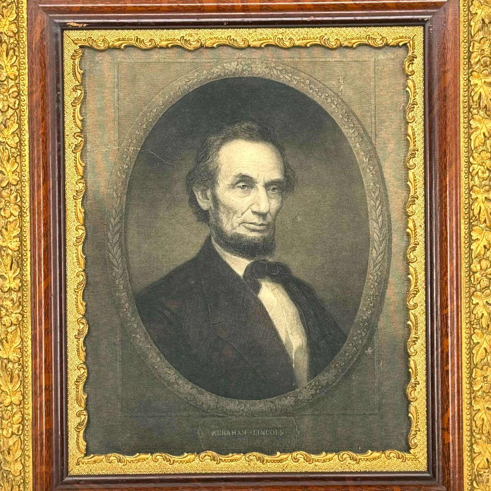William Edgar Marshall (New York, 1837-1906) Etching Engraving Portrait of Abraham Lincoln: William Edgar Marshall (New York, 1837-1906) etching engraving Portrait of Abraham Lincoln, circa 1866, in period frame, (sight) 15 1/2 in W x 19 1/2 in H (with frame) 27 1/2 in W x 31 1/2 in H. All p
